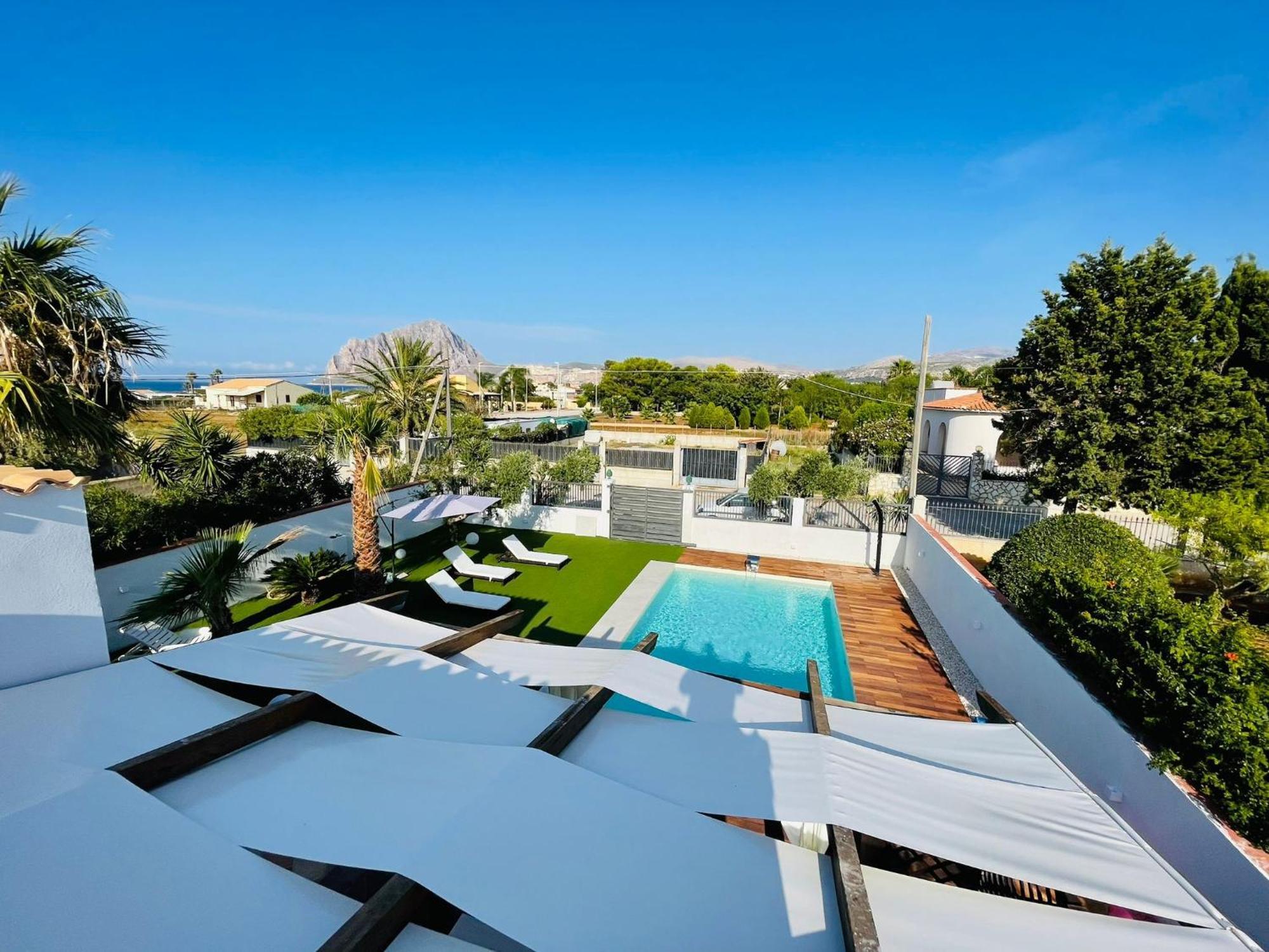 Villa I Mori Di Noro Вальдериче Экстерьер фото